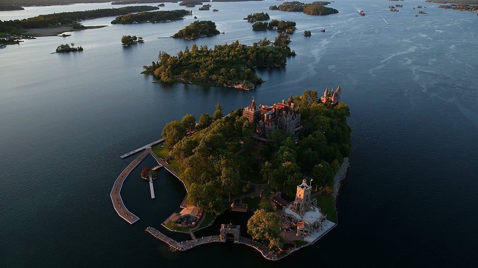 1000 Islands Helicopter Tours