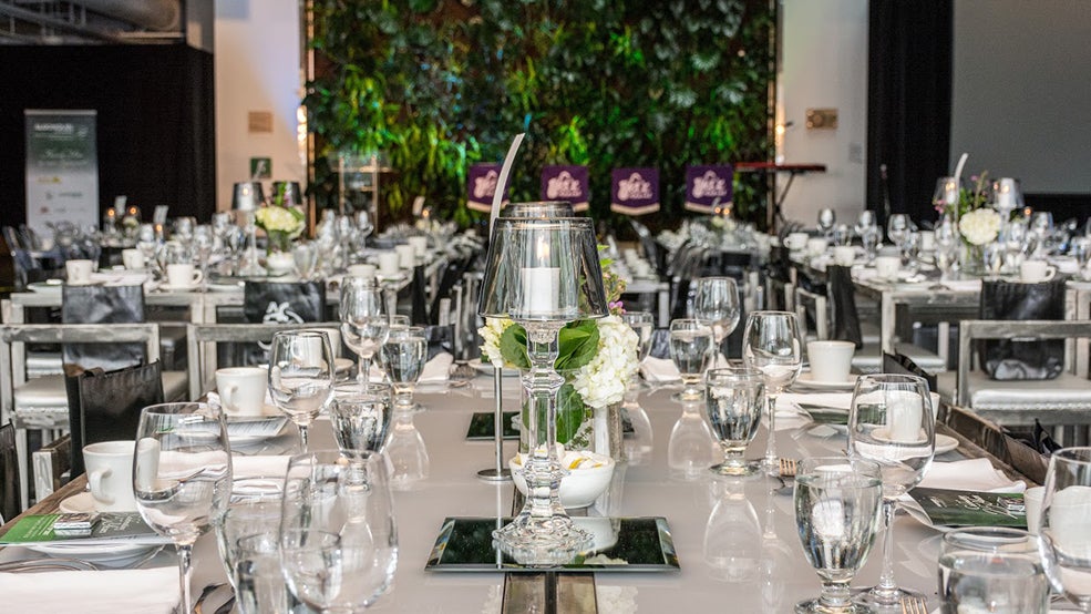 Chic &amp; Swell Creative Meetings and Events