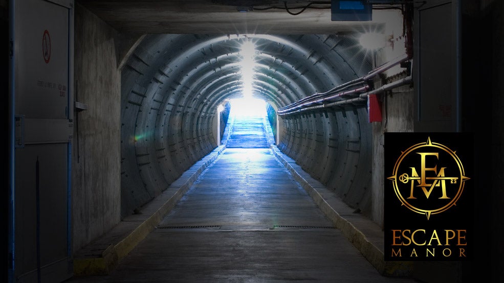 Diefenbunker Canadas Cold War Museum tunnel - Escape Manor
