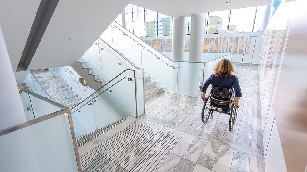 Canadian Museum of Nature, wheelchair