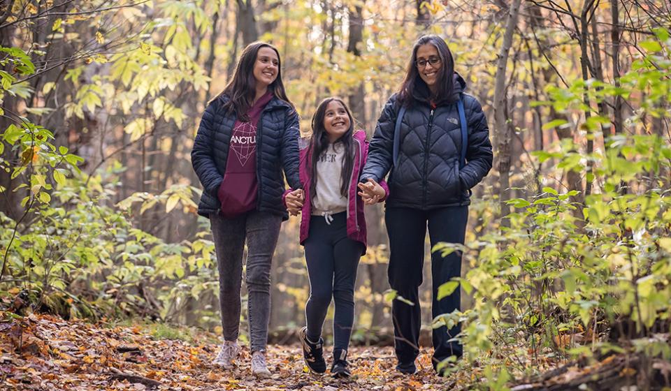 Hiking, Greenbelt, family